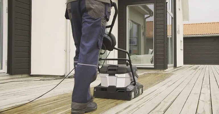 Rénovation terrasse bois au Maroc avec système Bona