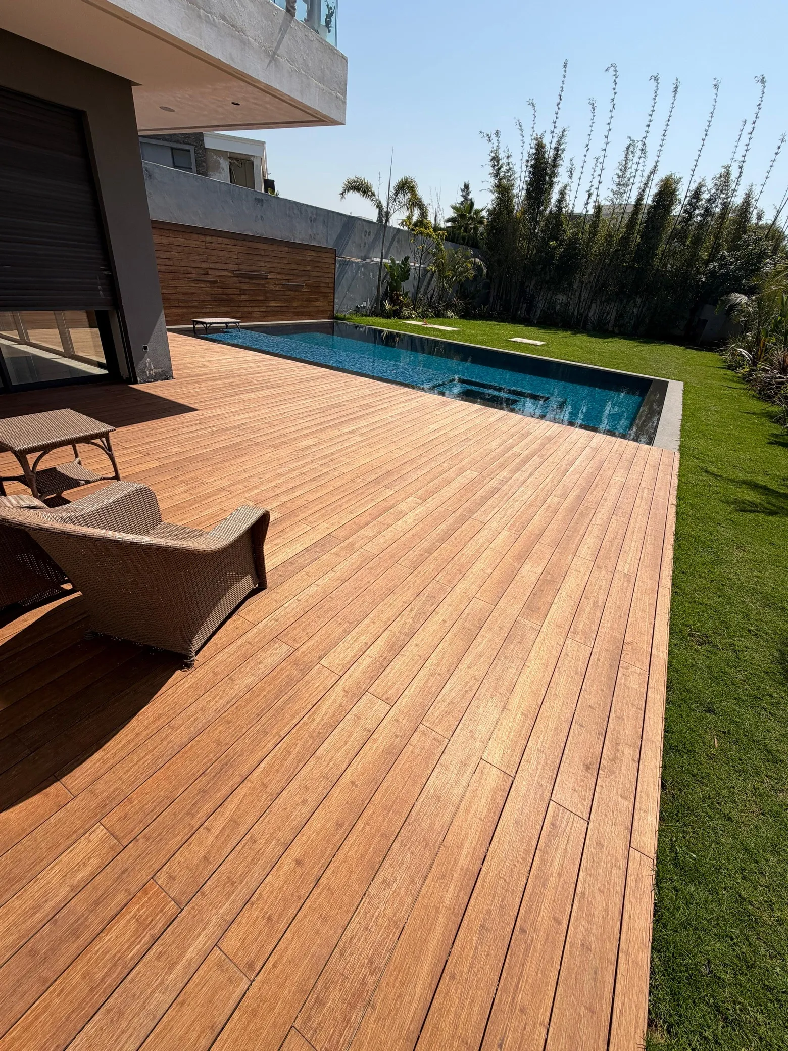 Terrasse en bois exotique Ipé au Maroc